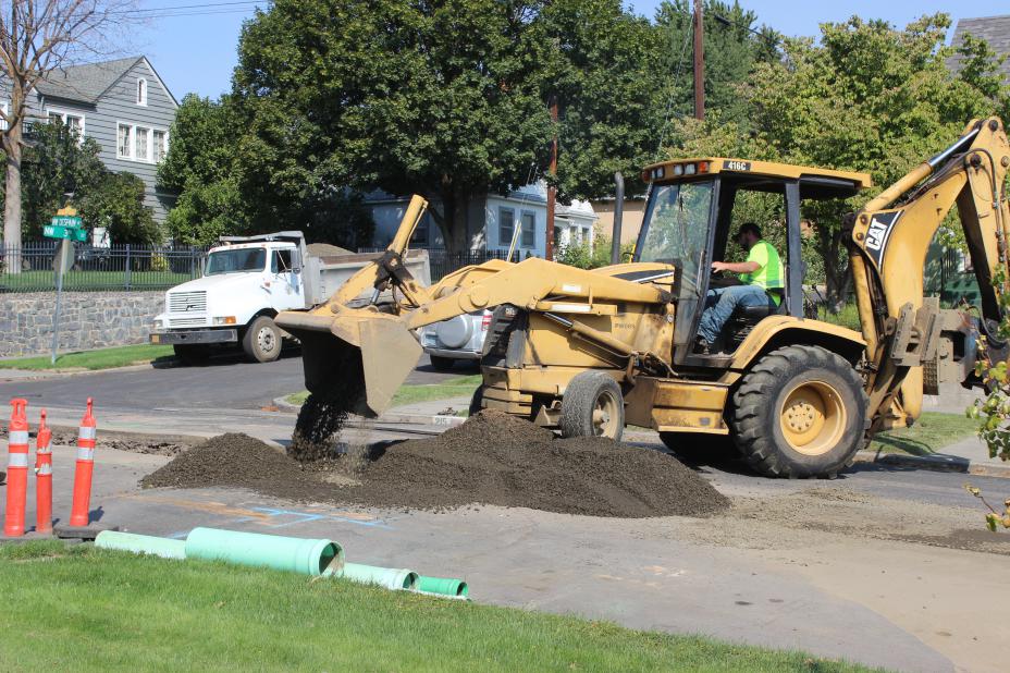 Crews backfill on Northwest Despain