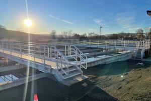 Catwalk and footing installation